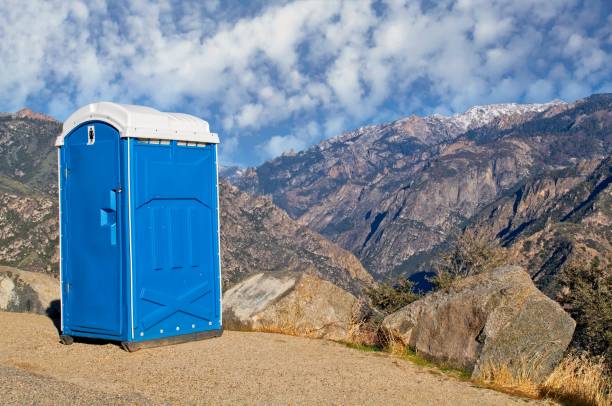 Best Portable bathroom rental  in Gaylord, MI